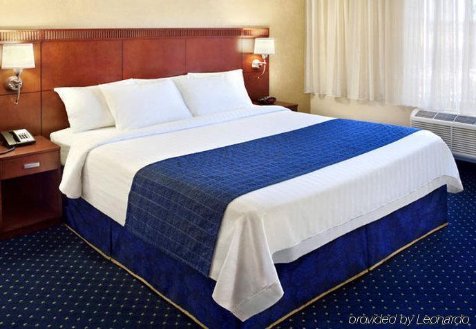 Hotel Courtyard Wilmington Downtown Esterno foto