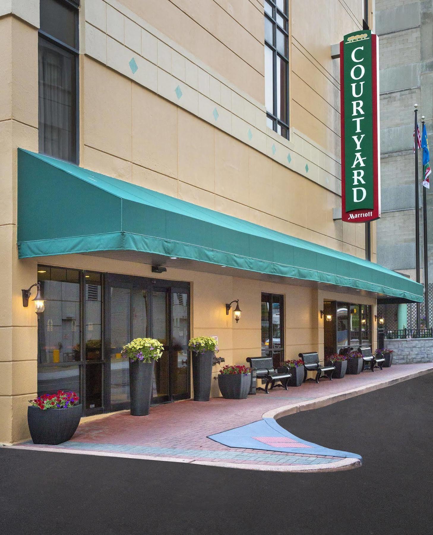 Hotel Courtyard Wilmington Downtown Esterno foto